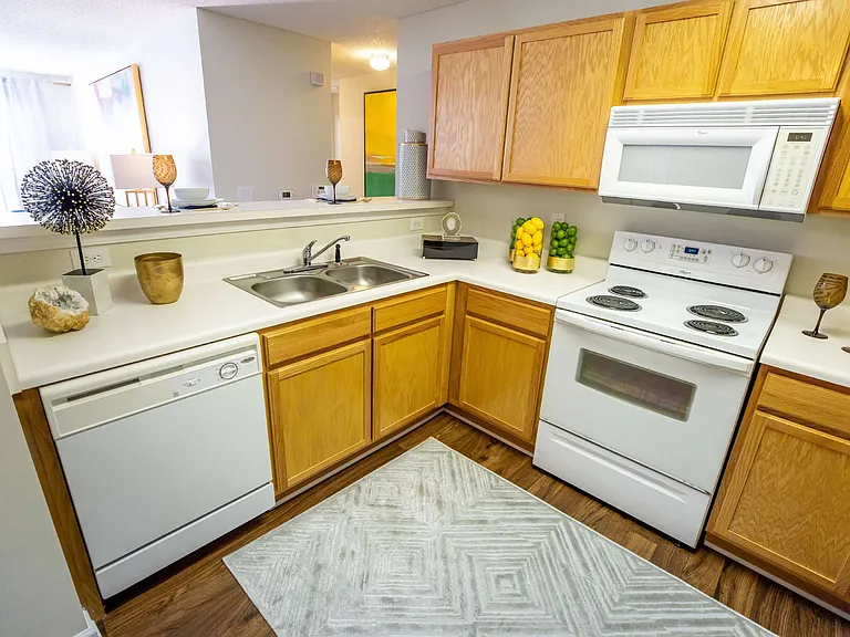 Ashton Park Apartments — Photo 27