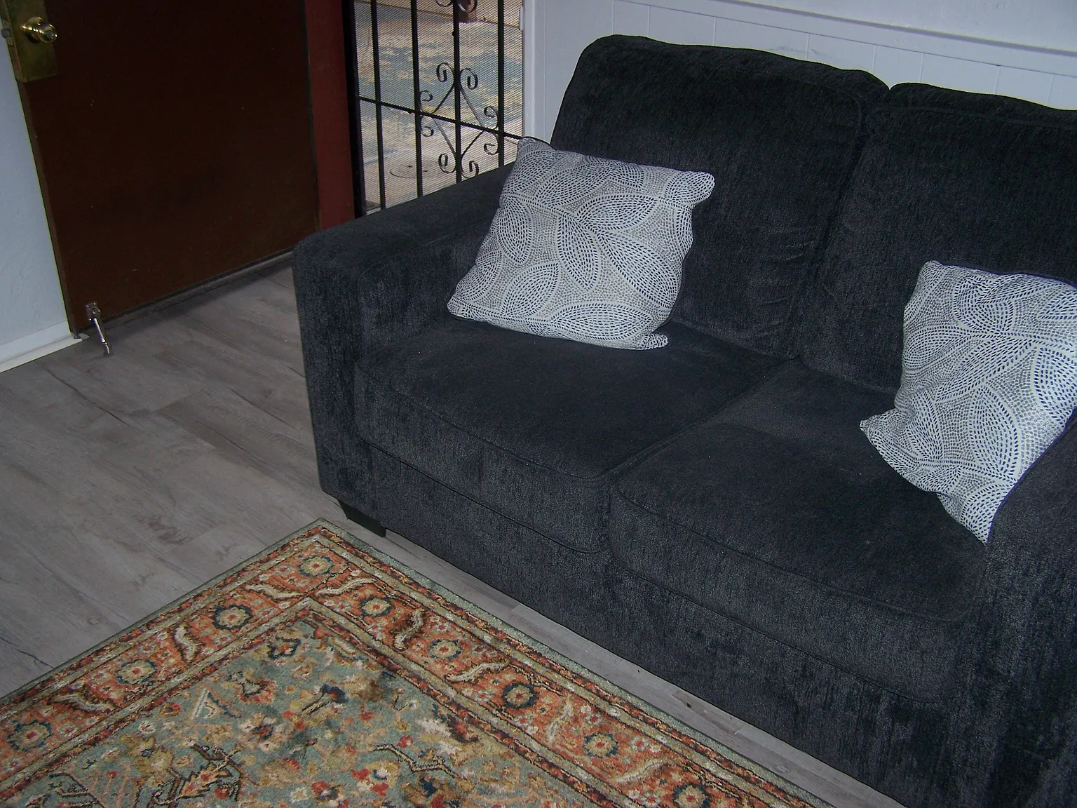 1 bed, 1000 sqft, $995 — Photo 3