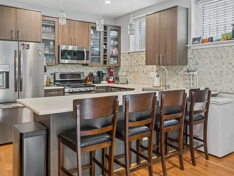 4303 N Kenmore Ave #1S — Photo 6