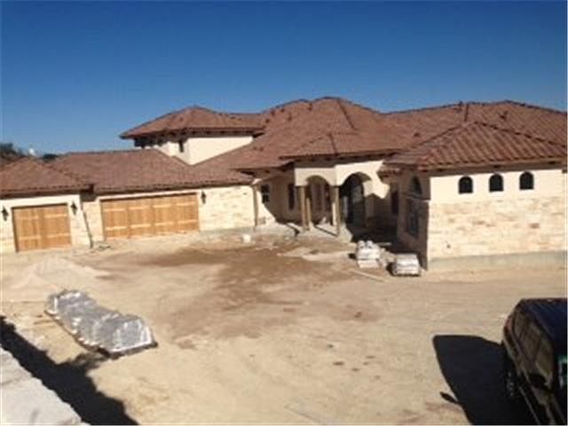 1st image of 208 Palazza Alto Dr
