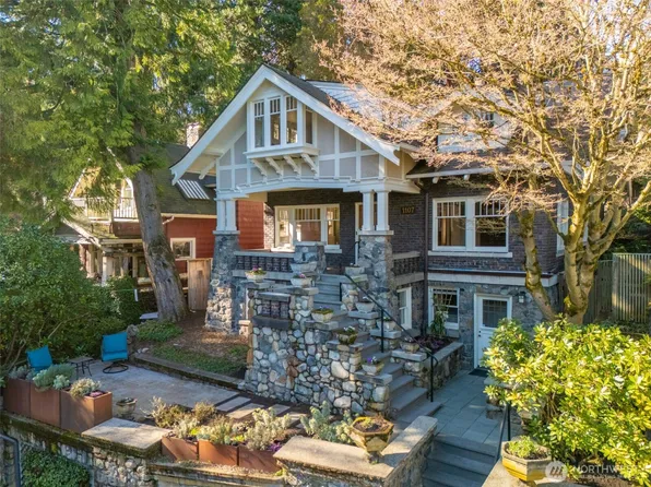 1107 Grand Avenue, Seattle, WA 98122