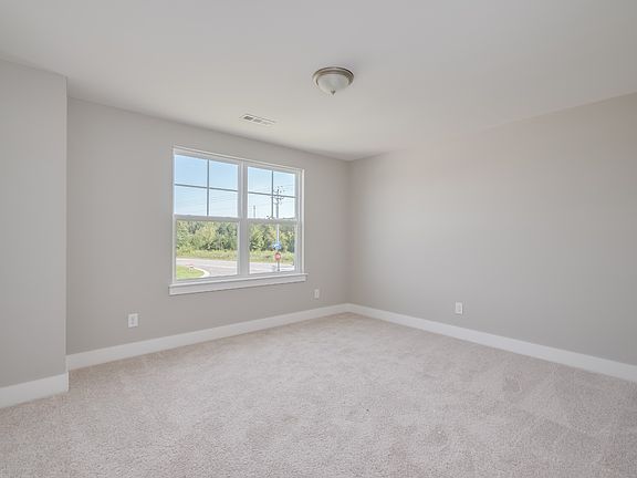 5th image of 5616 Willoughby Way #182-lot 182