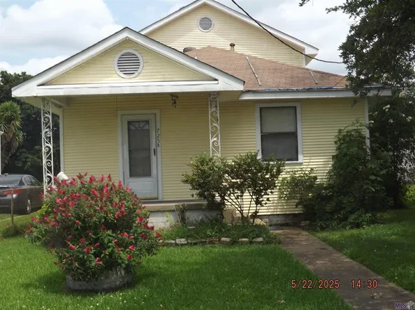725 Chipley St, Westwego, LA 70094