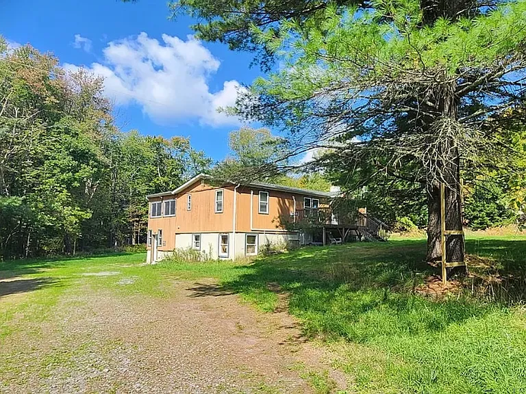 279 Todd Rd #O — Photo 10