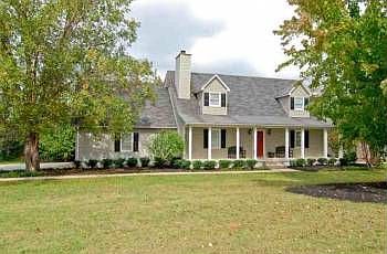 1st image of 8 Mountain Crest Dr