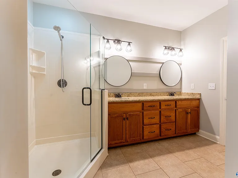 525 W Mossyleaf Dr SW — Photo 23