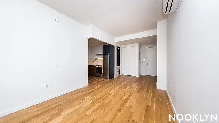 Rented by Nooklyn NYC LLC | media 47