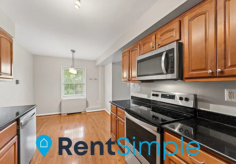 3334 Spring Ln #B40 — Photo 13