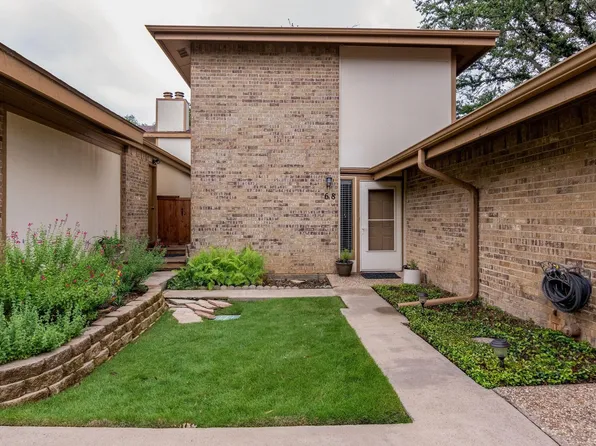 68 Morrow Dr, Bedford, TX 76021