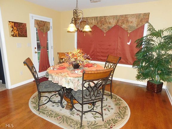 5th image of 1680 Cooper Lakes Dr