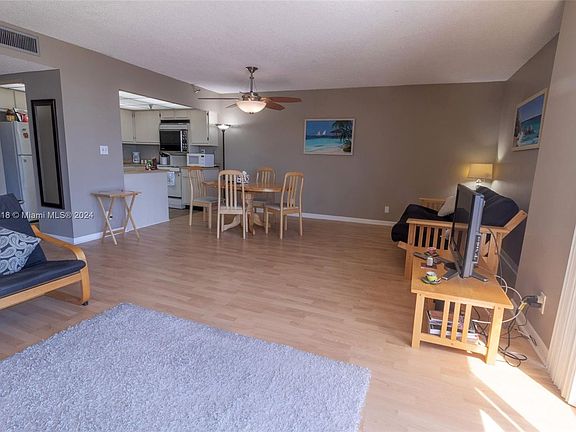 3rd image of 290 174th St APT 1615