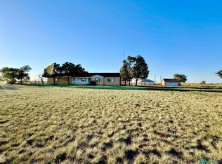 570 Curry Rd N #10, Clovis, NM 88101