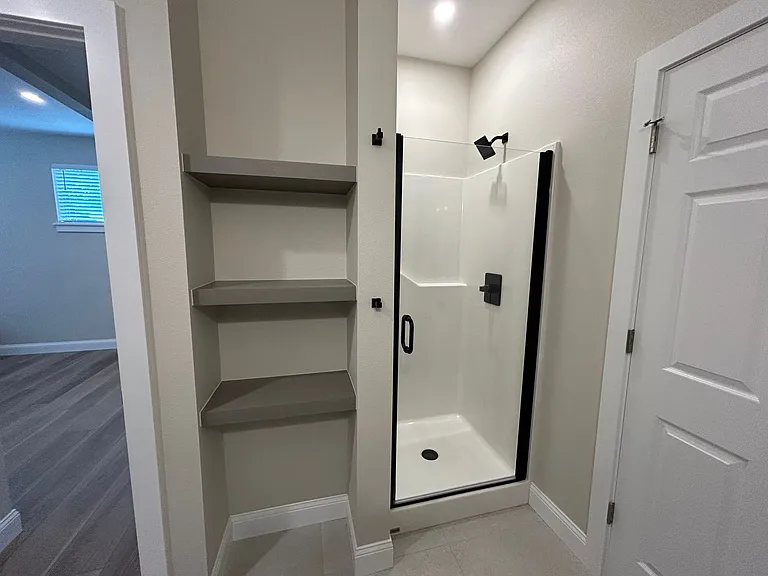536 E Mulberry St — Photo 11