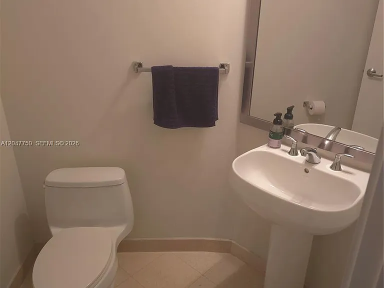 1060 Brickell Ave #1701 — Photo 23