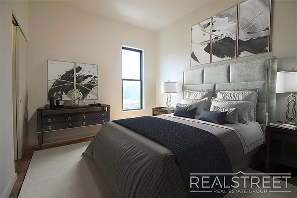 Rented by Real Street Inc | media 5