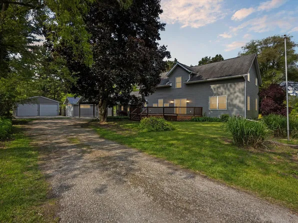 446 W Michigan Ave, Hesperia, MI 49421