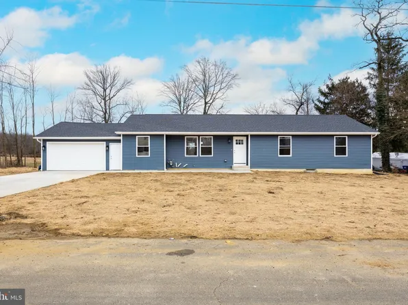 21 Stratton Ave, Bordentown, NJ 08505