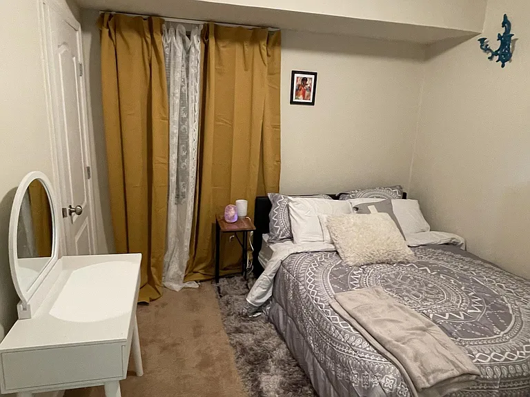 4257 Brooks St NE — Photo 41