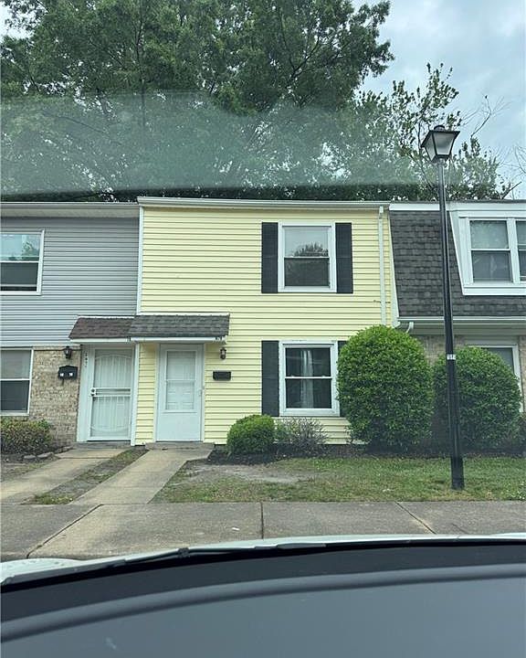 1st image of 1678 Darren Cir
