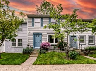 6250 Hillside Rd, Springfield, VA 22152