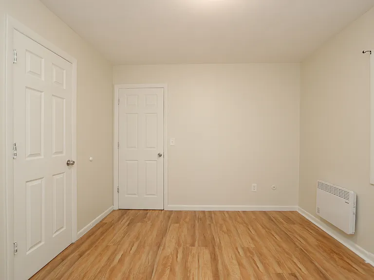 323 Montcalm St #L — Photo 30