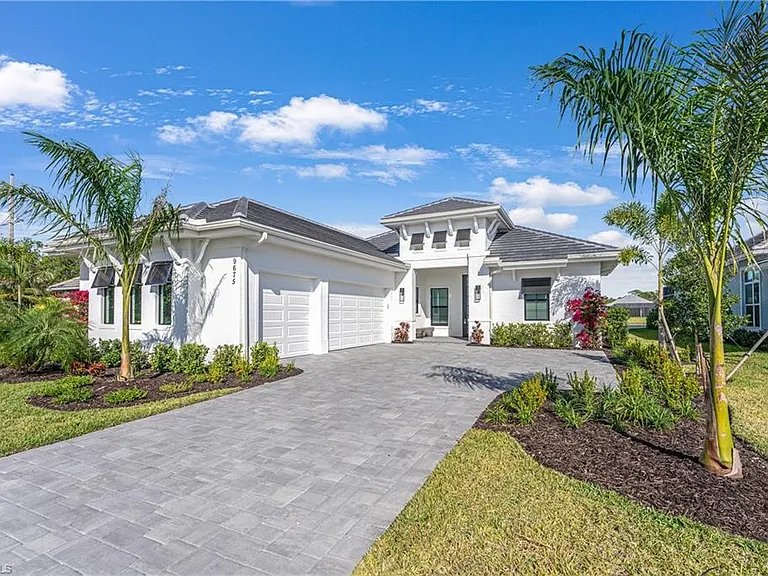 9675 Moonflower Ct — Photo 1