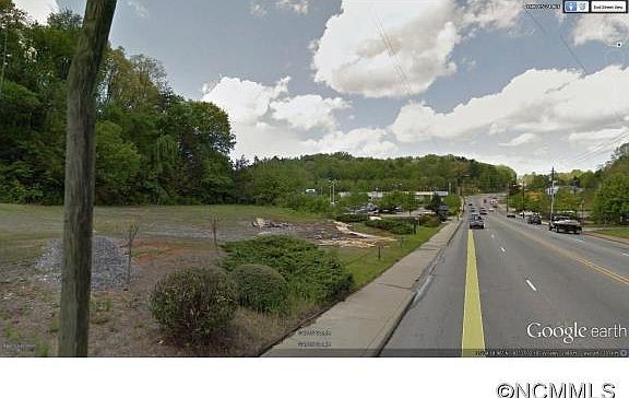 1st image of 1590 Patton Ave