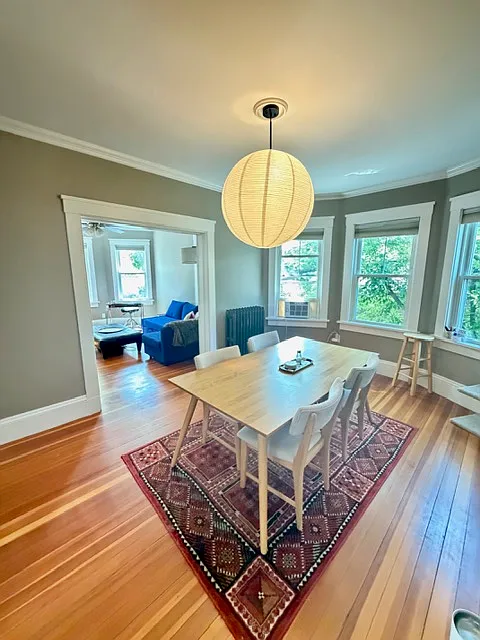 2 bed, 1006 sqft, $3,500 — Photo 2
