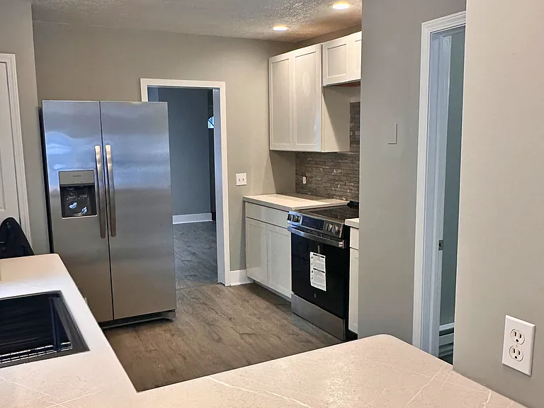 36 Amity St — Photo 10