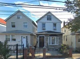 13245 142nd St, Jamaica, NY 11436