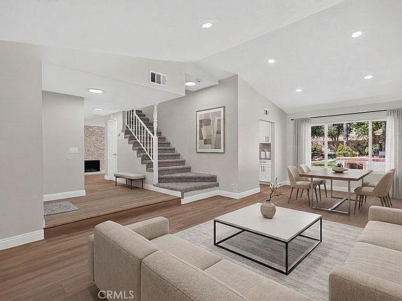3rd image of 6542 Redbud Pl