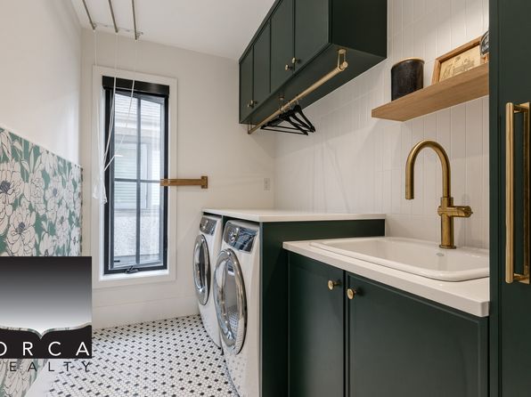 6 bedroom rental in Vancouver — photo 18