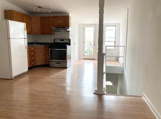 930 S Clifton St, Philadelphia, PA 19147