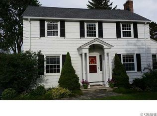 70 Bradford Rd, Rochester, NY 14618