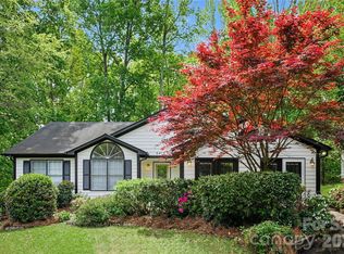 8412 Terra Cotta Dr, Charlotte, NC 28215