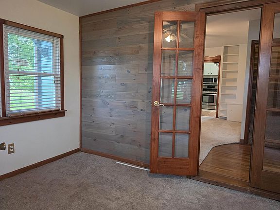 5th image of 4503 Independence Ave