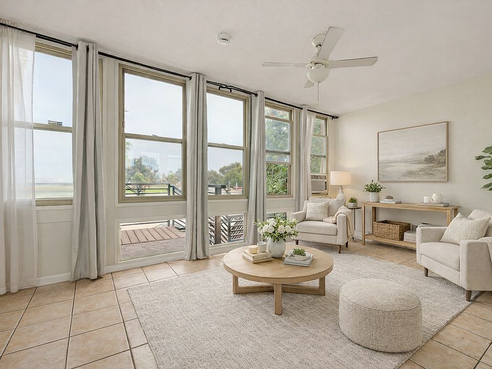 1st image of 5029 W Point Loma Blvd APT D