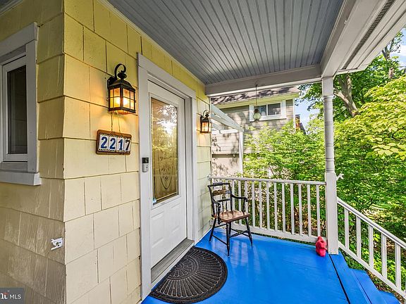 5th image of 2217 Arden Rd