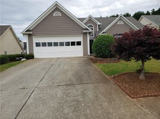 360 Avalon Forest Dr, Lawrenceville, GA 30044