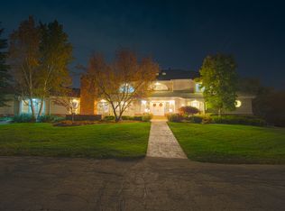 7754 S Plum Creek Ln, Cottonwood Heights, UT 84093