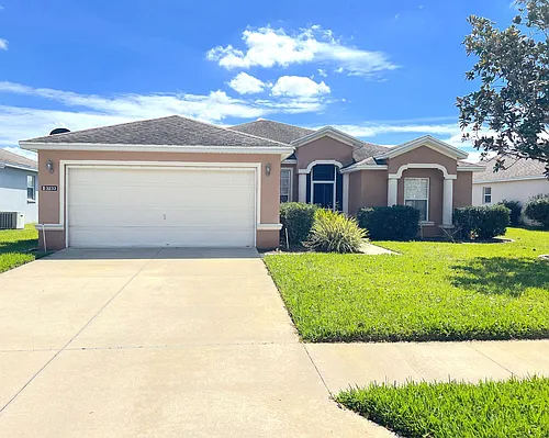 3233 Bellflower Way Photo 1