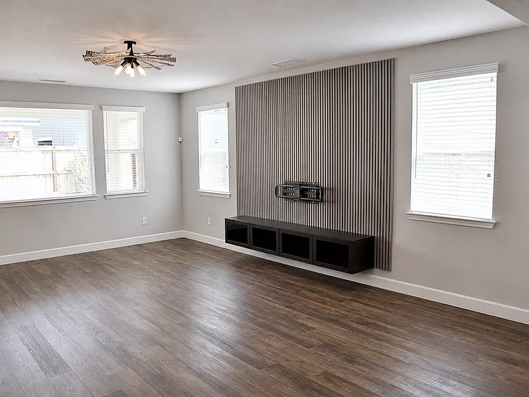 1272 Alfalfa Dr — Photo 10