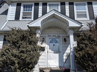 1533 23rd Ave, Moline, IL 61265