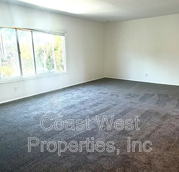 123 Jupiter St #10 — Photo 5