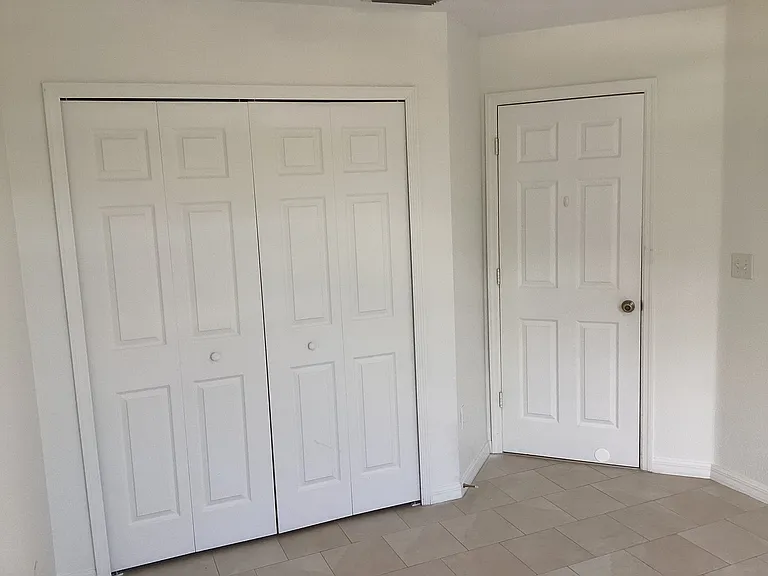 1424 Mistflower Ln — Photo 19