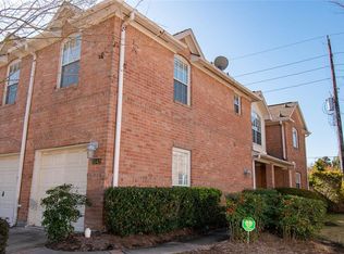 1142 Enclave Sq W, Houston, TX 77077