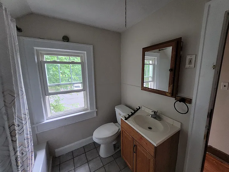 154 Orange Ave — Photo 8