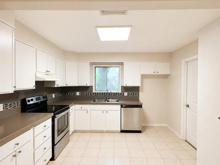 34 Red Bay Cir — Photo 6