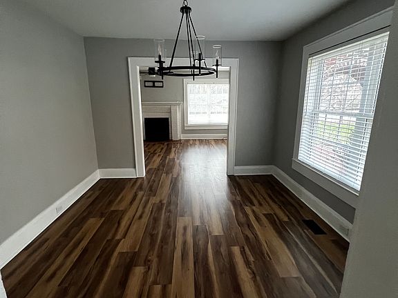 4th image of 701 S Battleground Ave