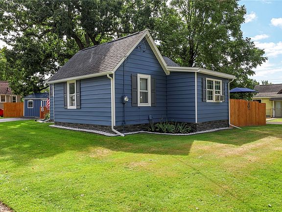 2nd image of 256 Pritchard Avenue Ext